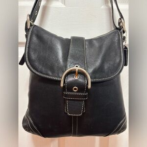 Coach VINTAGE Y2K H04D-9480 SoHo Buckle Flap Black Leather Shoulder Bag in EUC